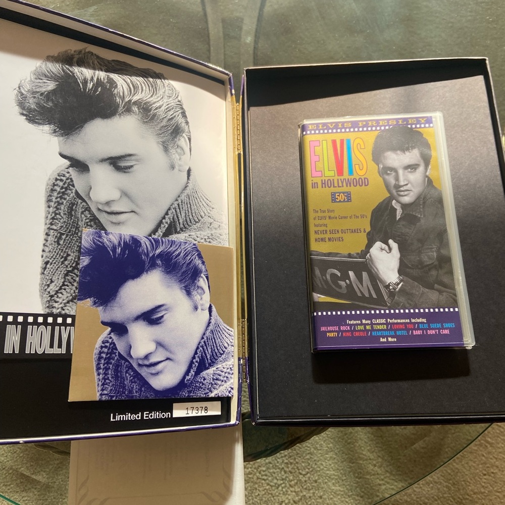 Elvis In Hollywood - Picture 2 of 3